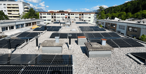 neues Referenzprojekt Photovoltaik auf Flachdach in Völs