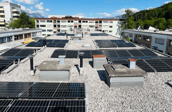 neues Referenzprojekt Photovoltaik auf Flachdach in Völs